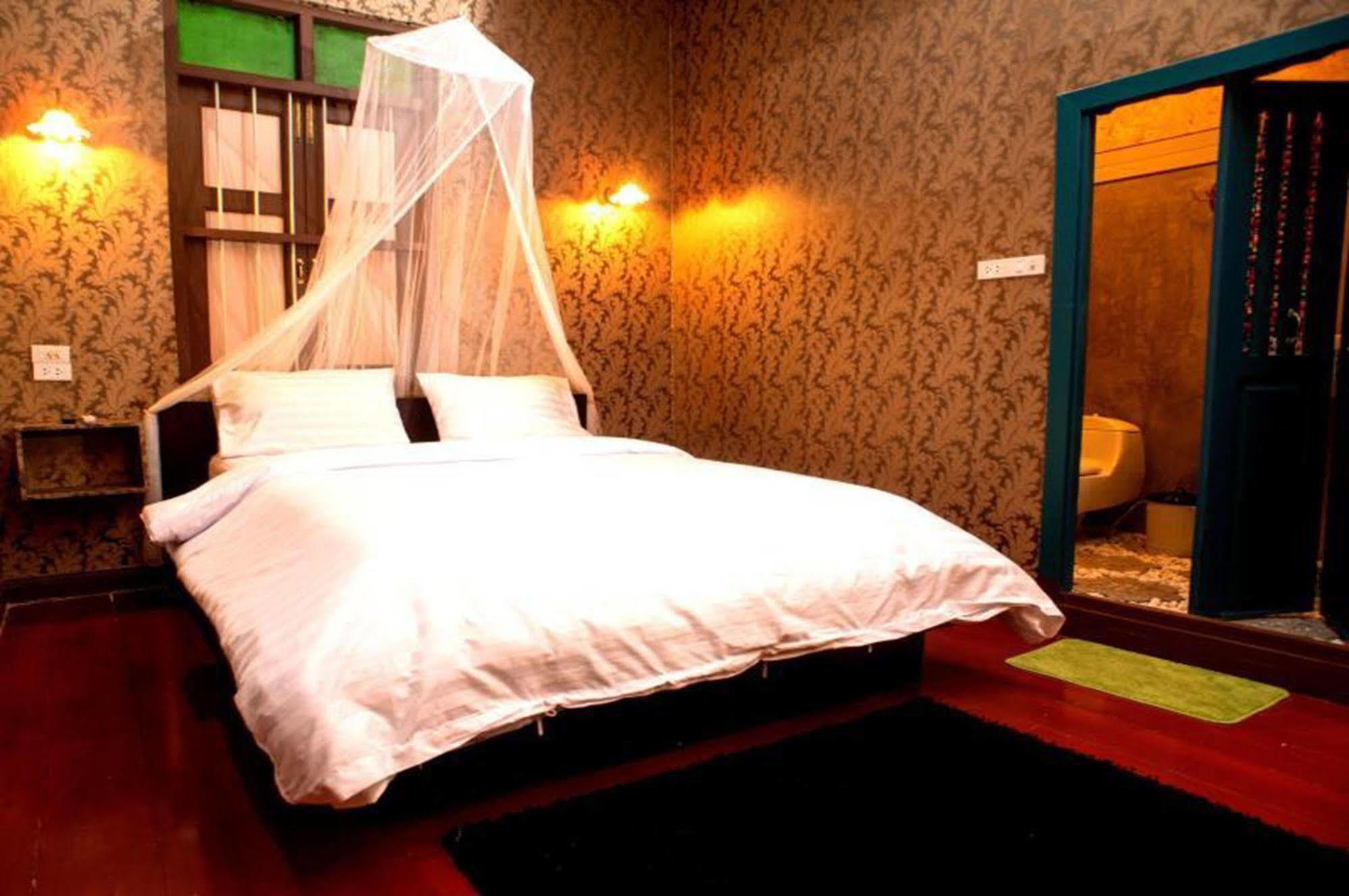 Tamajun Hotel Chanthaburi Exteriör bild
